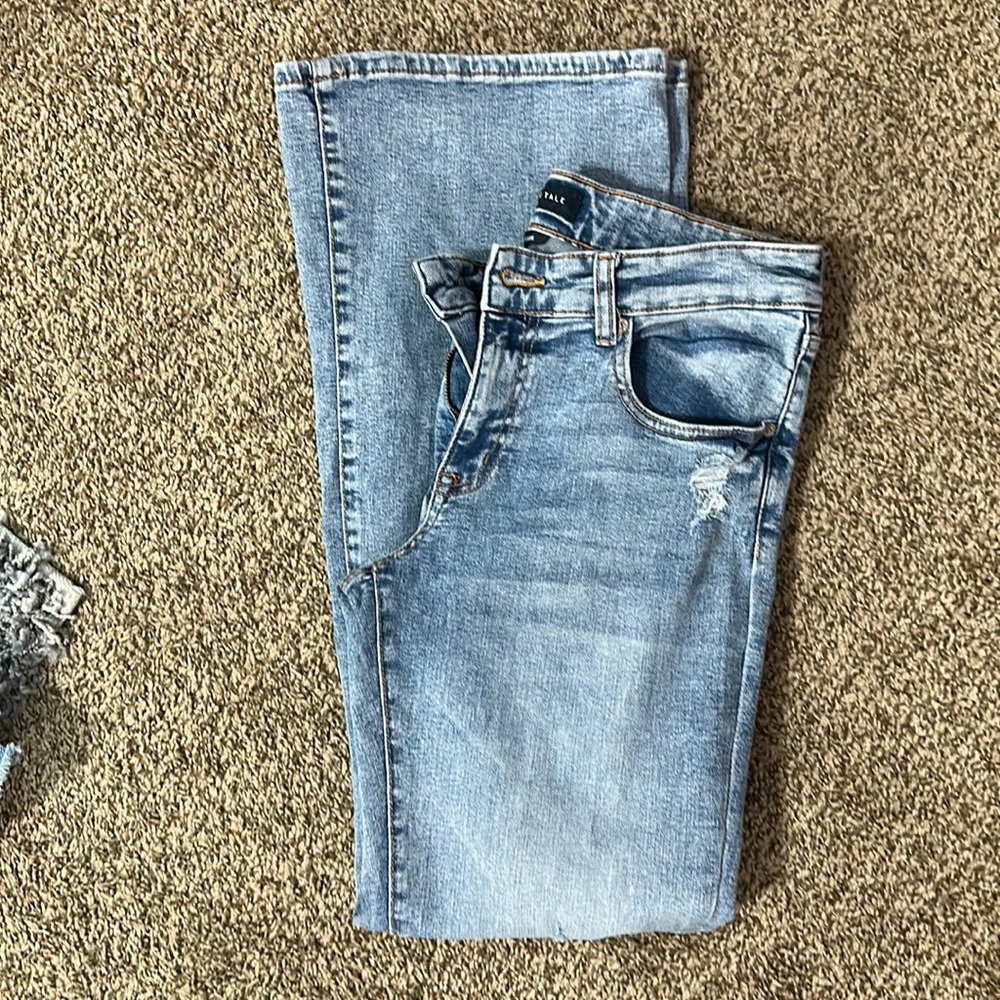 Aeropostale Size 10 low rise flare